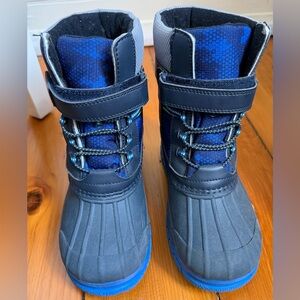 Stride Rite Made 2 Play Frost Trek Blue and Black Waterproof Snow Boot